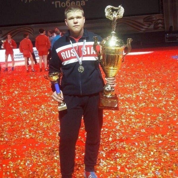 С  Днем Рождения Рома!!!