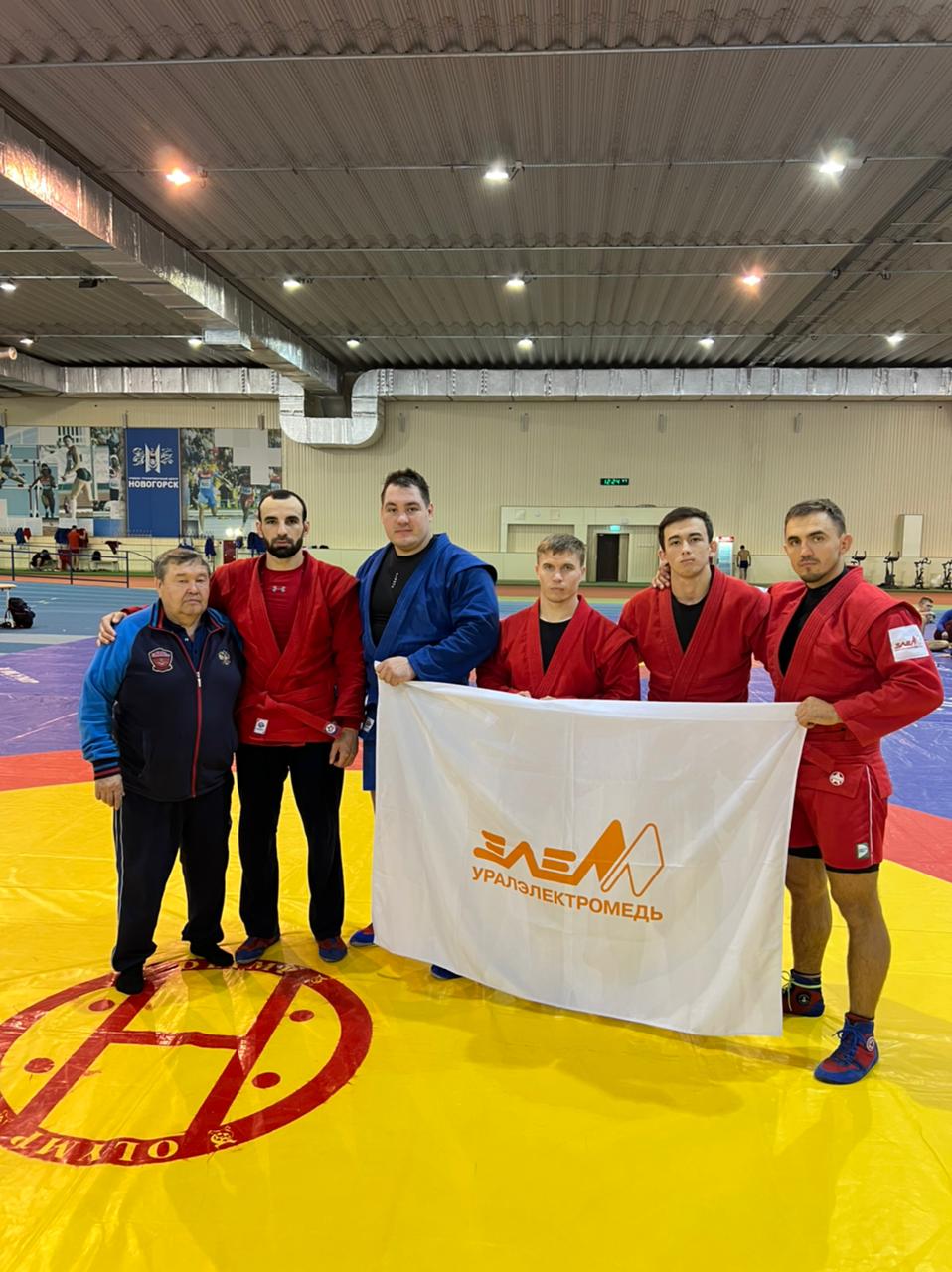 Владимир Гладких и Рамед Гукев  поборются за медали чемпионата Европы