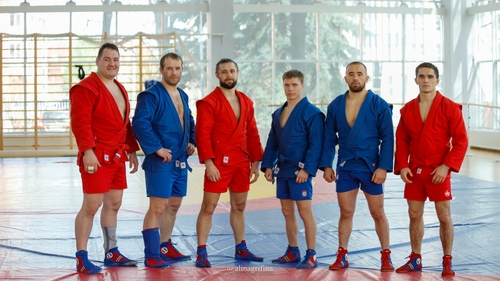 Самбисты УГМК очень бодро стартовали на чемпионате Европы в израильской Хайфе 