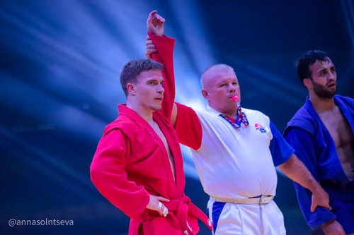 С днем рождения, чемпион!