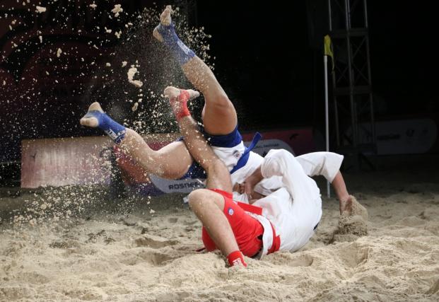 Спортсмены из Верхней Пышмы вошли в тройку лидеров Чемпионата мира по пляжному самбо