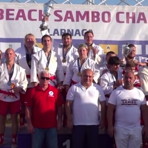 Артур Хапцев стал двукратным чемпионом мира по пляжному самбо