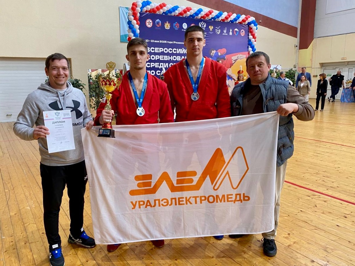 Плюс две медали от студентов 