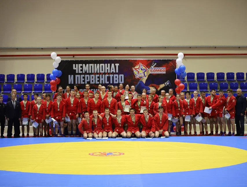 Верхнепышминские самбисты подтвердили свое лидерство